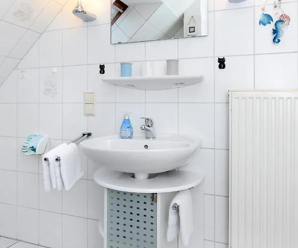 Krebs Huus Tatil Evi Dornumersiel